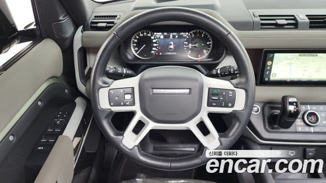 Land Rover Defender (L663) 110 D250 SE, 2023 13