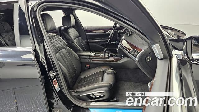 BMW 7시리즈 (G11) 750Li xDrive, 2016 12