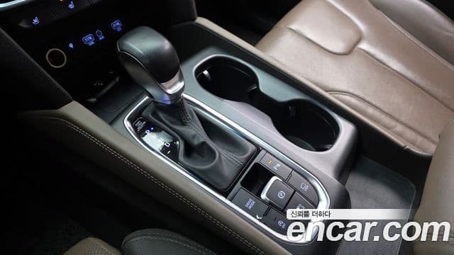 Hyundai Santa Fe TM Prestige, 2019 9