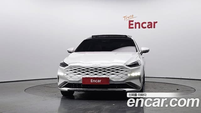 Kia K8 гибрид Signature, 2022 3