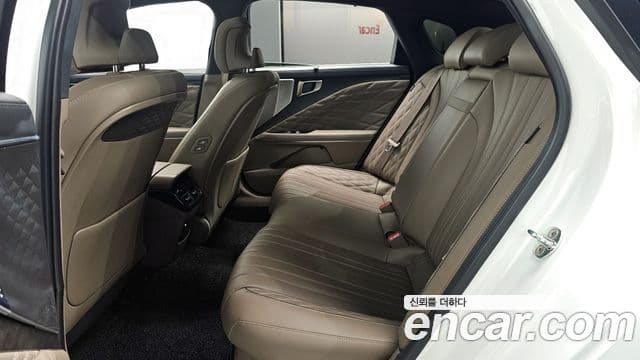 Kia K8 гибрид Signature, 2022 12