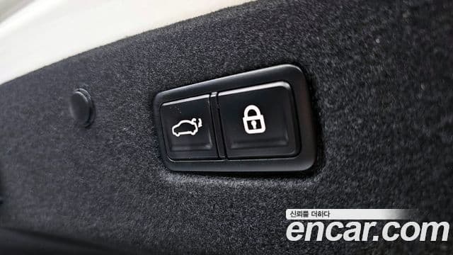 Kia K8 гибрид Signature, 2022 18