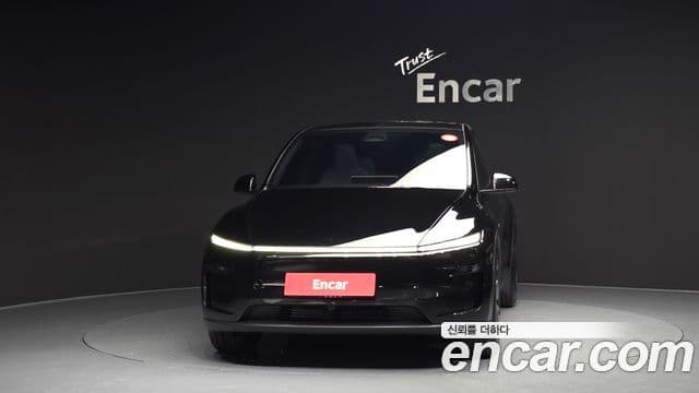 Tesla модель Y, 2025 3