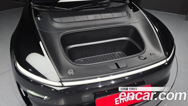 Tesla модель Y, 2025 6