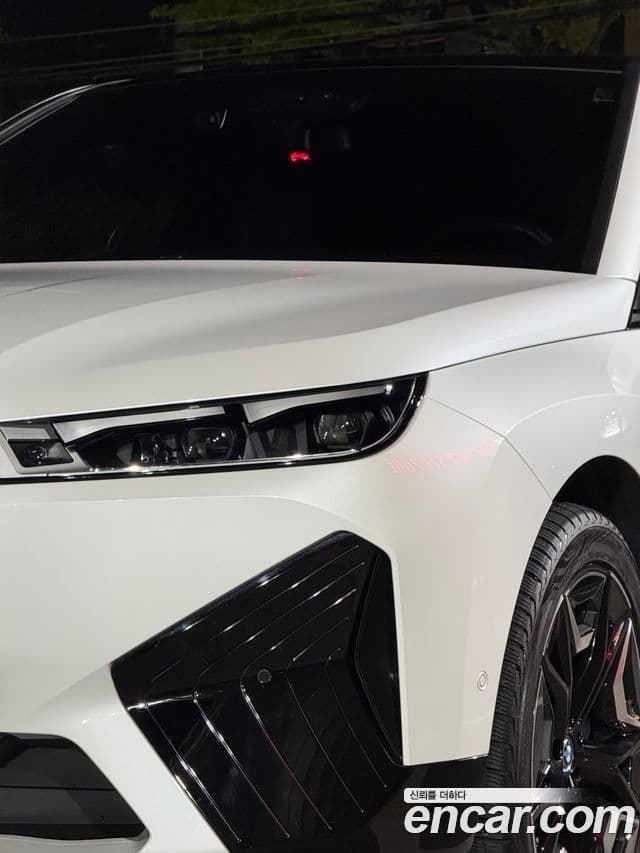 BMW iX xDrive50 Sport Plus, 2024 4