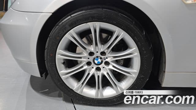BMW 5시리즈 (E60) 530i седан, 2006 все фото