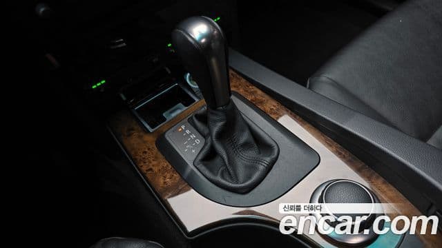 BMW 5시리즈 (E60) 530i седан, 2006 9