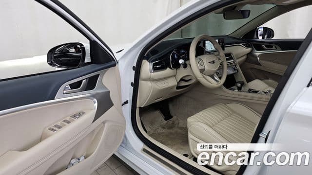 Genesis The / новый New G70, 2024 10