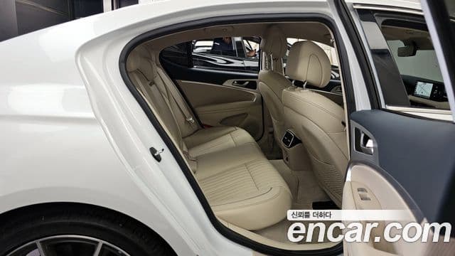 Genesis The / новый New G70, 2024 12