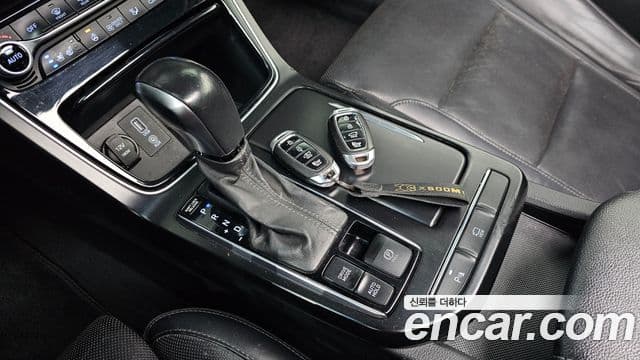 Hyundai Grandeur IG гибрид Exclusive, 2018 9