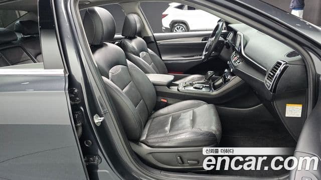 Hyundai Grandeur IG гибрид Exclusive, 2018 10