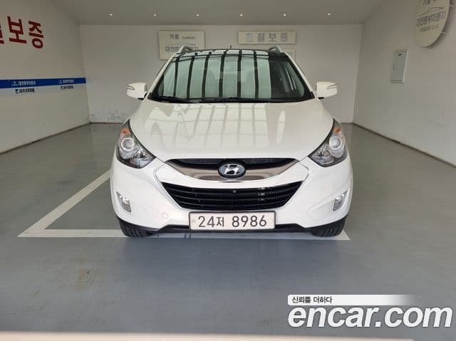 Hyundai Tucson ix special пакет, 2013 1