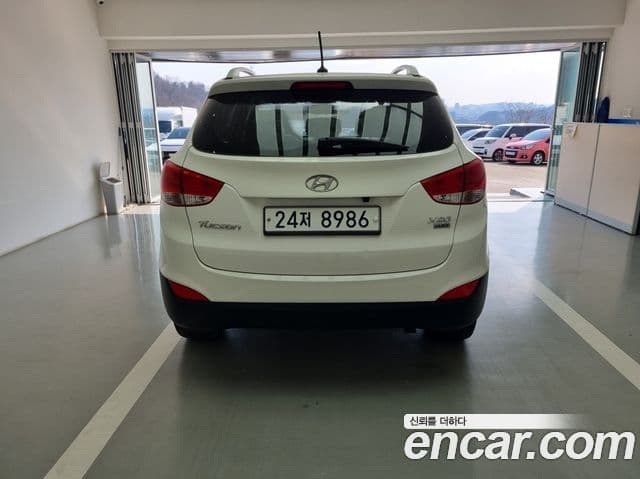 Hyundai Tucson ix special пакет, 2013 4