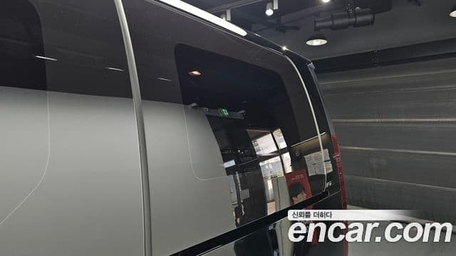 Hyundai Staria Modern, 2025 19