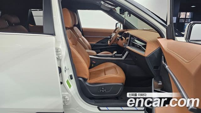 KG모빌리티(SsangYong) Torres T7, 2024 11