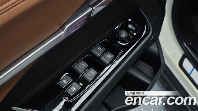 KG모빌리티(SsangYong) Torres T7, 2024 16