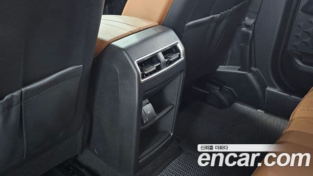 KG모빌리티(SsangYong) Torres T7, 2024 18