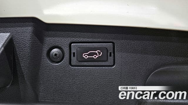 KG모빌리티(SsangYong) Torres T7, 2024 20