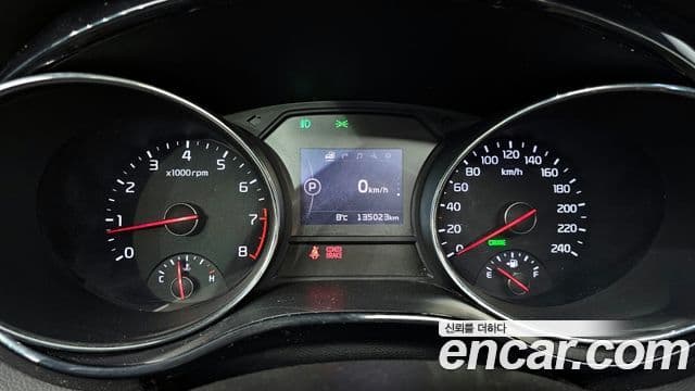 Kia All New Carnival President, 2016 8