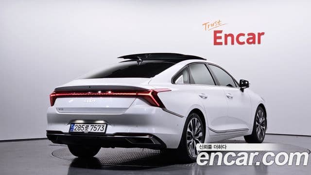 Kia K8 Noblesse, 2022 2