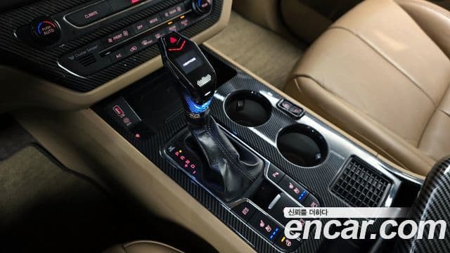 Kia The / новый New Carnival Noblesse Special, 2019 9