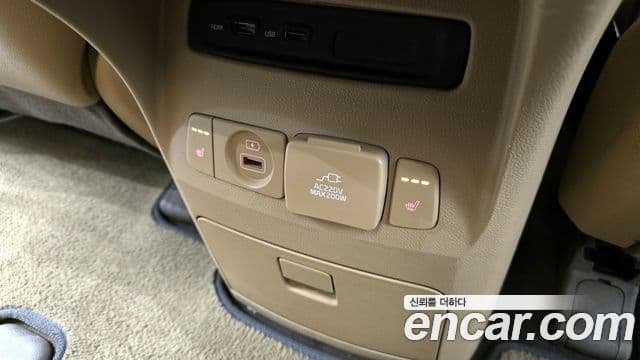 Kia The / новый New Carnival Noblesse Special, 2019 18