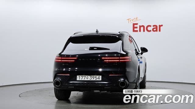 Genesis GV70, 2021 4