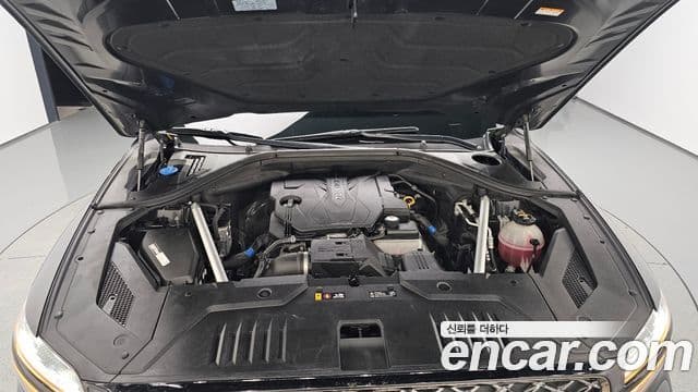 Genesis GV70, 2021 6