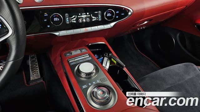 Genesis GV70, 2021 9