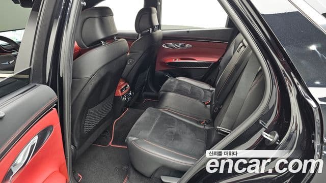 Genesis GV70, 2021 13