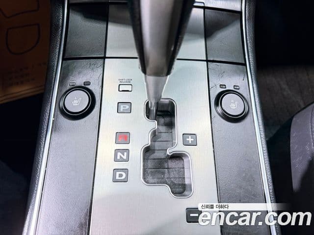 Hyundai Veracruz Deluxe, 2010 11