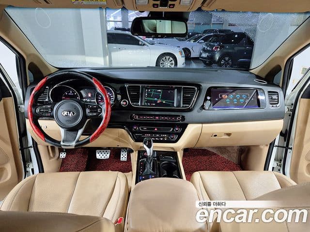 Kia All New Carnival Noblesse, 2016 7