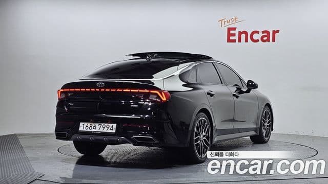 Kia K5 3세대 Signature, 2020 2