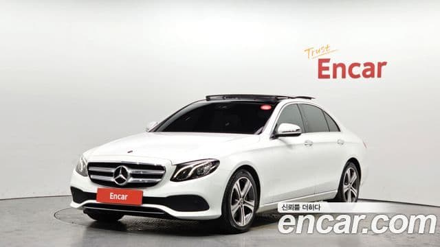 Mercedes-Benz E-класс W213 Avantgarde, 2019 1