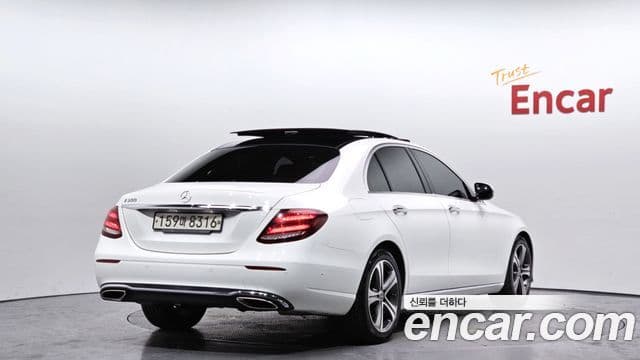 Mercedes-Benz E-класс W213 Avantgarde, 2019 2