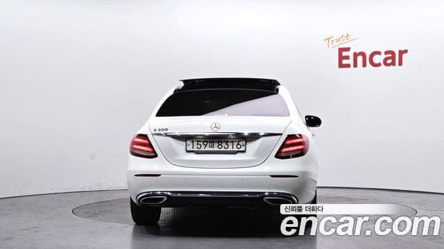 Mercedes-Benz E-класс W213 Avantgarde, 2019 4