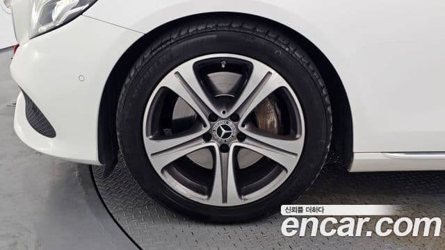 Mercedes-Benz E-класс W213 Avantgarde, 2019 все фото