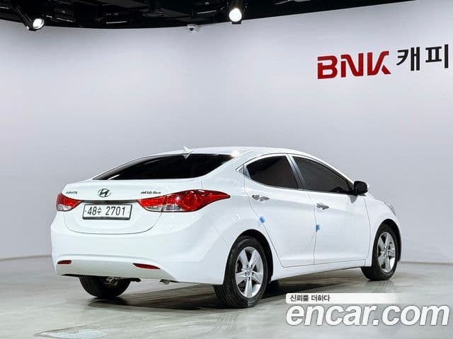 Hyundai Avante MD Luxury, 2011 2