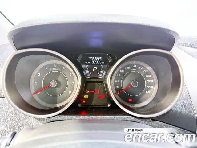 Hyundai Avante MD Luxury, 2011 7