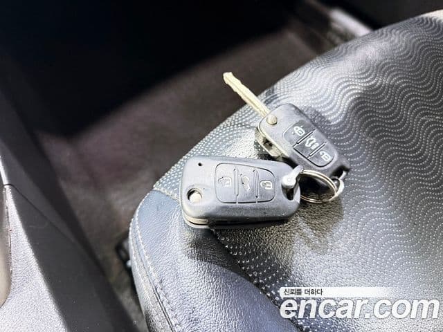 Hyundai Avante MD Luxury, 2011 16