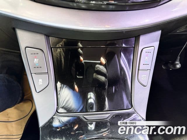 Hyundai i40 살룬 PYL, 2014 9