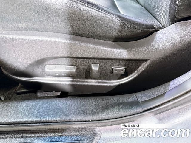 Hyundai i40 살룬 PYL, 2014 16