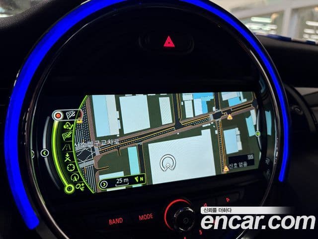 Mini Cooper 3세대, 2018 10