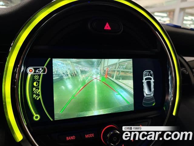 Mini Cooper 3세대, 2018 11