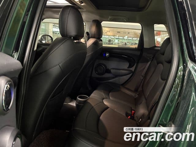 Mini Cooper 3세대, 2018 18