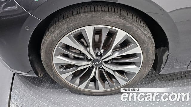 Kia K8 Noblesse, 2022 все фото