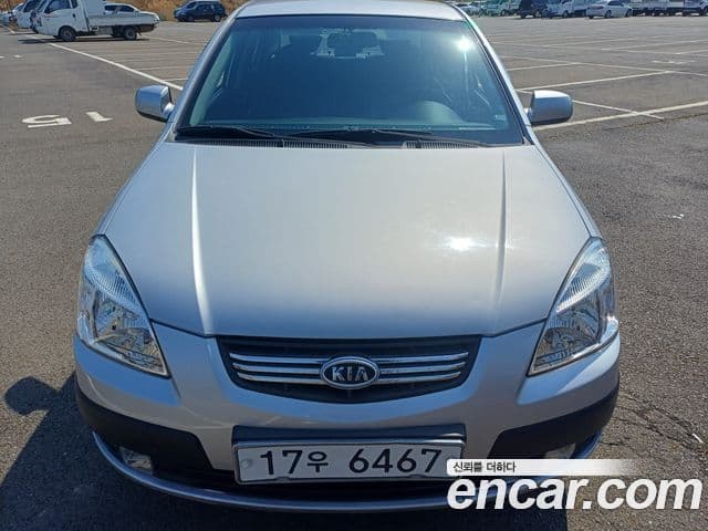 Kia Pride(новый кузов / новое поколение) 4DR 1.6 CVVT SLX, 2008 1