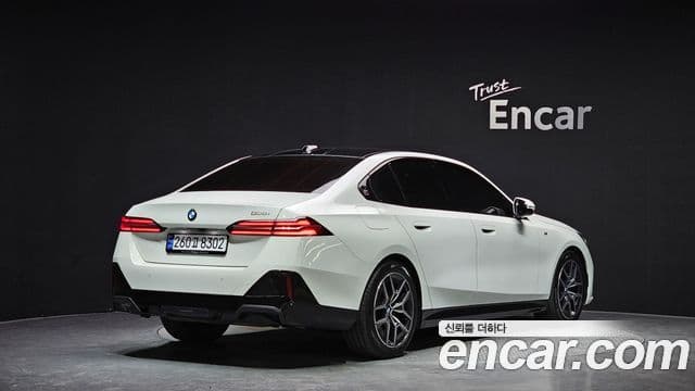 BMW 5시리즈 (G60) 520i M Sport, 2025 2