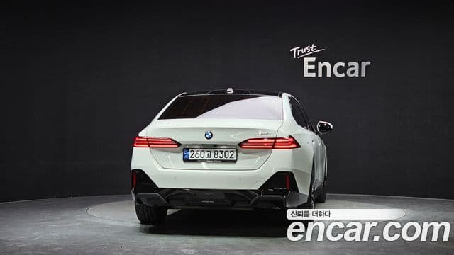BMW 5시리즈 (G60) 520i M Sport, 2025 4