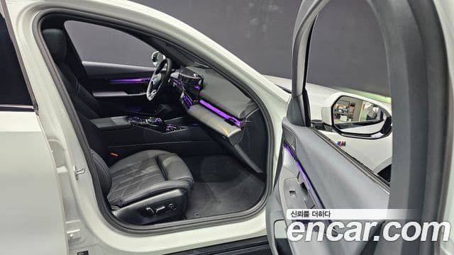 BMW 5시리즈 (G60) 520i M Sport, 2025 10